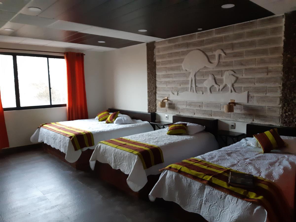 Hotel Cristales De Sal Uyuni Exteriör bild